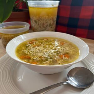 Soupe poulet et nouilles